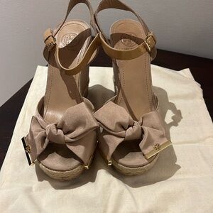 Blush colored with bows